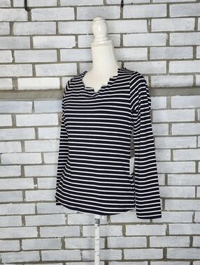 NWT Hayden Women's Long Sleeve Scalloped Neckline Striped Shirt Sz M Blue White
